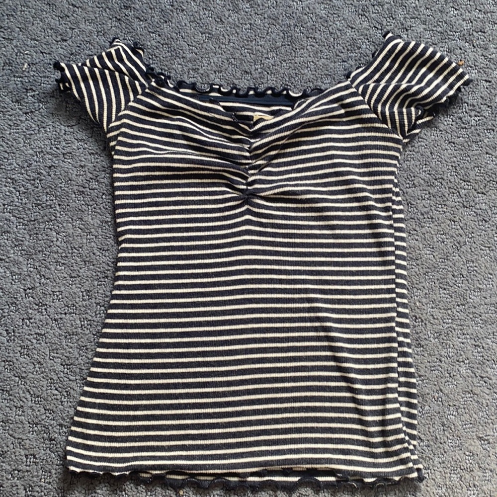 hollister striped scalloped off the shoulder top